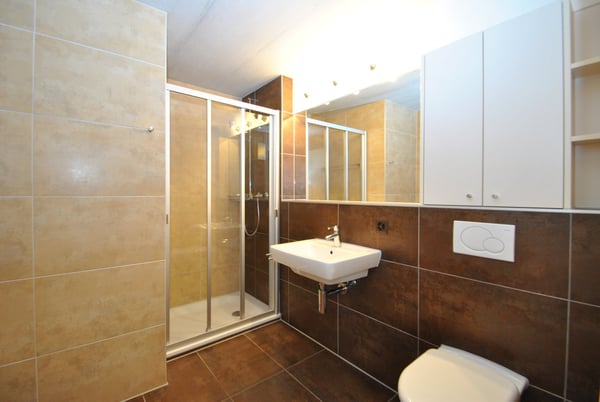 Wohnen Im rote Huus von Thun! 6