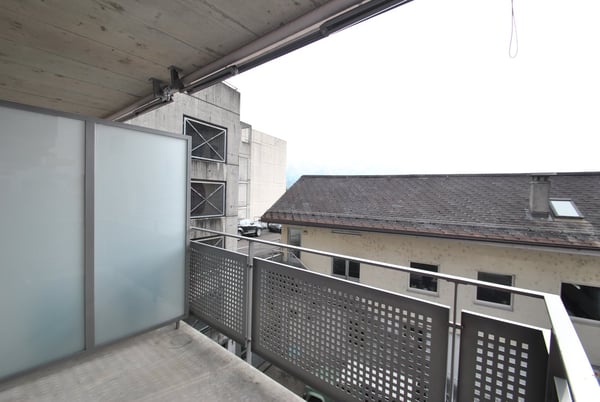 NACHMIETERSUCHE - Wohnen Im rote Huus von Thun! 8