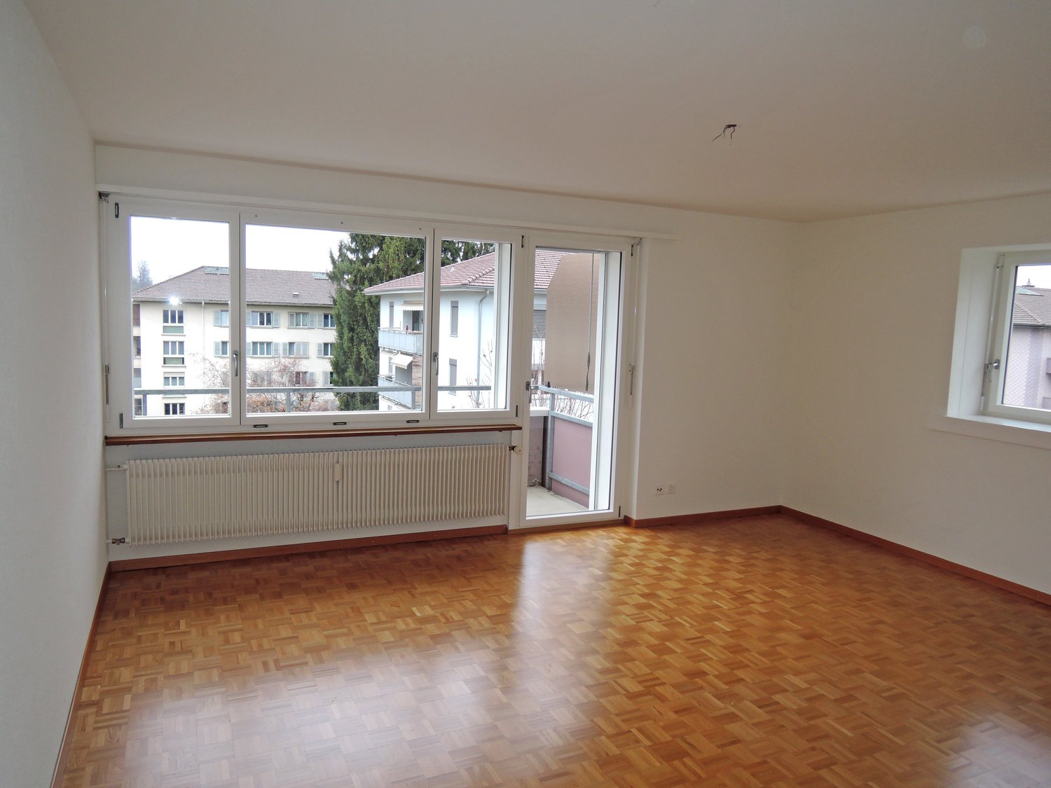 Bild 3.5-Zimmerwohnung an zentraler Lage in Spiez