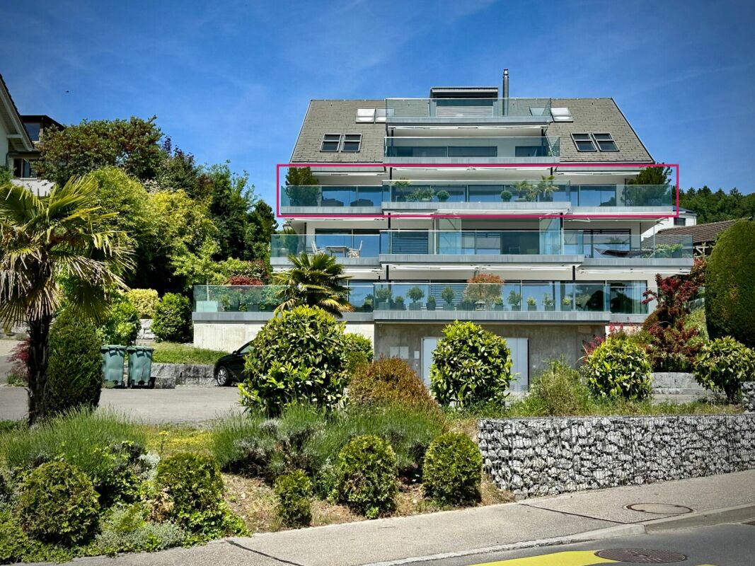 Unvergleichliche Terrassenwohnung mit See- und Alpensicht