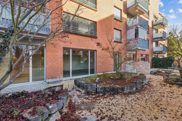 Moderne, helle 1.5-Zimmer-Wohnung im Eigentumsstandard in Suhr 10