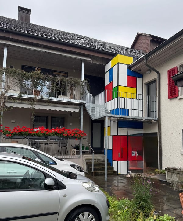 Grosszügige 1.5-Zimmer-Duplex-Wohnung in ruhiger Lage von Suhr 12