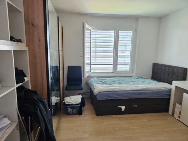 Moderne, helle 3.5 Zimmerwohnung mit Balkon in Oberentfelden 5
