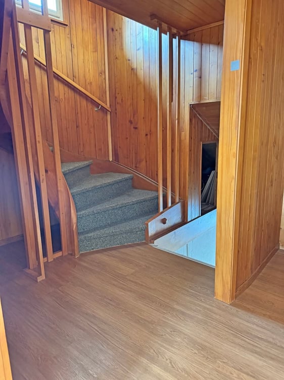 ...grosszügiges Zuhause im Herzen von Madiswil... 12