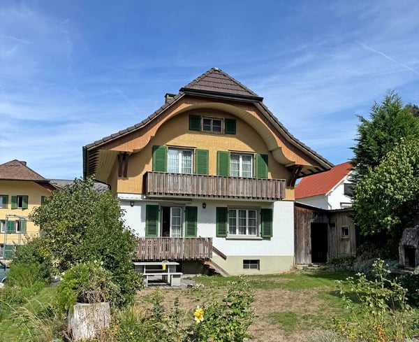 ...urig schön mit grossem Grundstück - tolles Familienhaus... 1