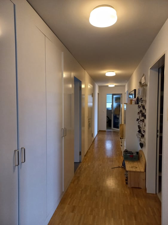 Grosszügige Gartenwohnung im Eigentumsstandard 6