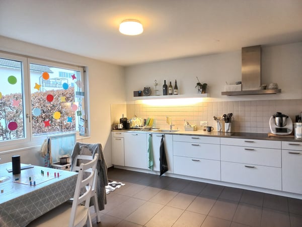 Grosszügige Gartenwohnung im Eigentumsstandard 2