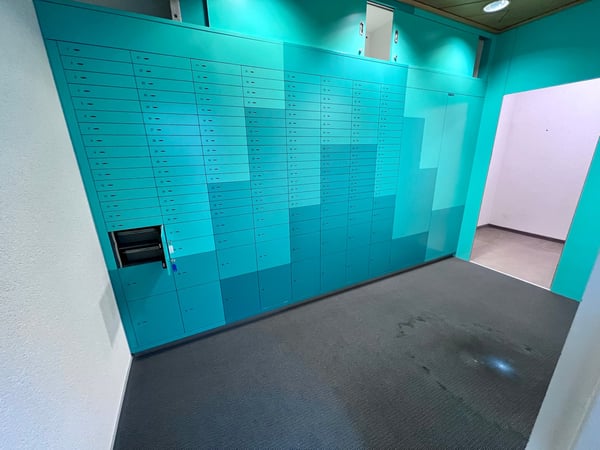 Bin i Gopfriedstutz ä Kiosk.. oder öppa ä Bank? Bin i äs Hotel oder ä Kasseschrank? 11