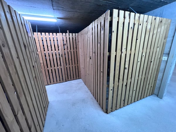 Bin i Gopfriedstutz ä Kiosk.. oder öppa ä Bank? Bin i äs Hotel oder ä Kasseschrank? 22