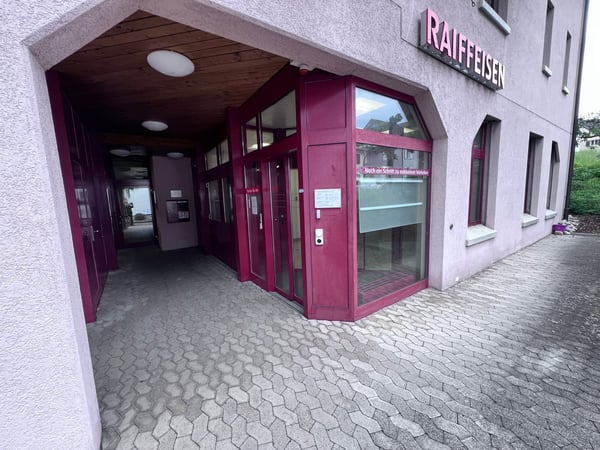 Bin i Gopfriedstutz ä Kiosk.. oder öppa ä Bank? Bin i äs Hotel oder ä Kasseschrank? 5