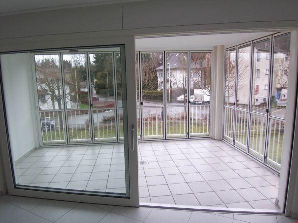*Die 2-Minutenwohnung * Wintergarten * Eigentumswohnung der Extraklasse zur Miete ! * 4