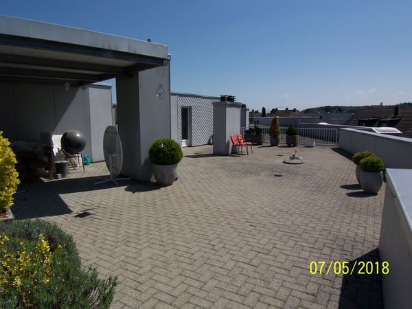 *Die 2-Minutenwohnung * Wintergarten * Eigentumswohnung der Extraklasse zur Miete ! * 21