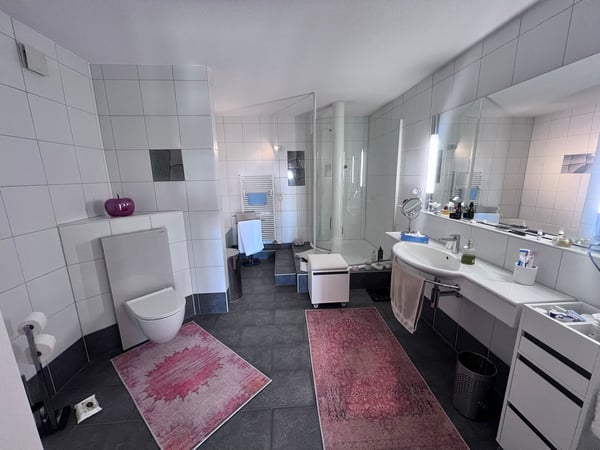 *** Tag der offenen Tür *** Grandios 228 m2! *** Stalderhof Seeberg! *** 105 m2 Wohn/Esszimmer! *** 29