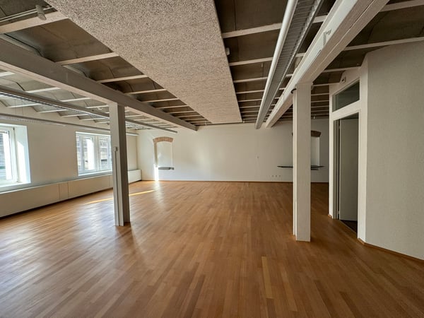 18m2-Bürofläche direkt am Rhein 4