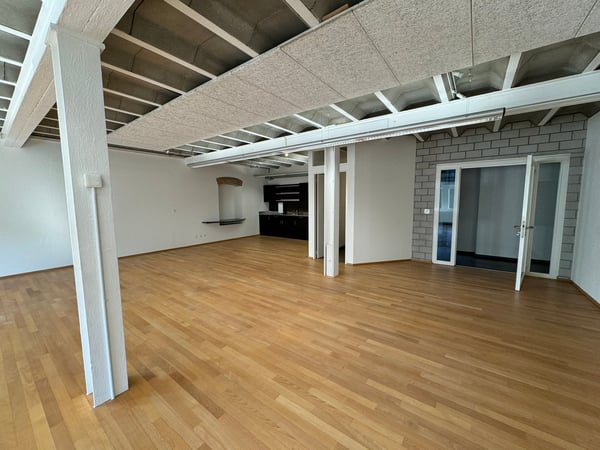 18m2-Bürofläche direkt am Rhein 9