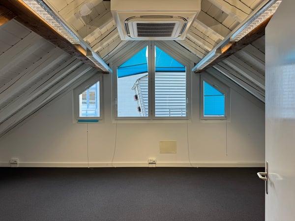 Moderne Bürofläche im Rhypark Schaffhausen 9