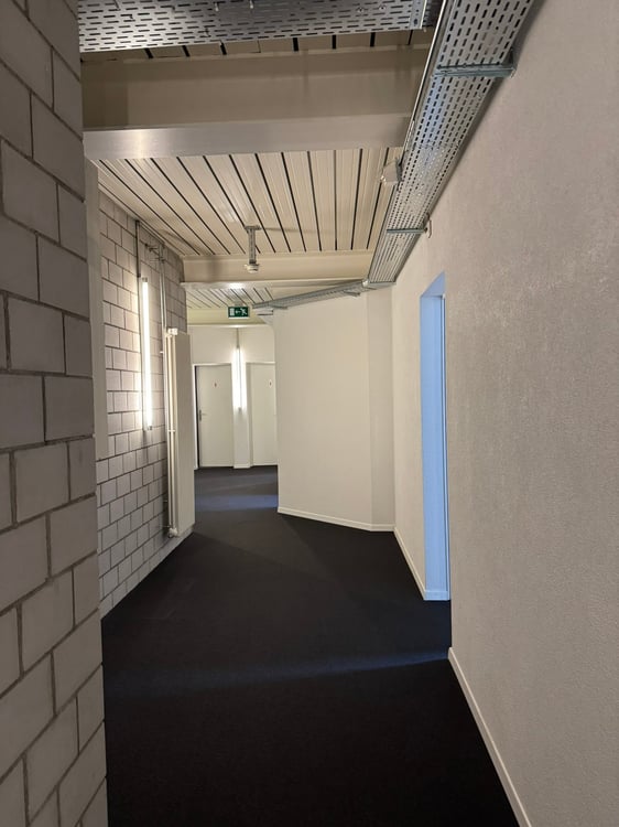 Moderne Bürofläche im Rhypark Schaffhausen 6