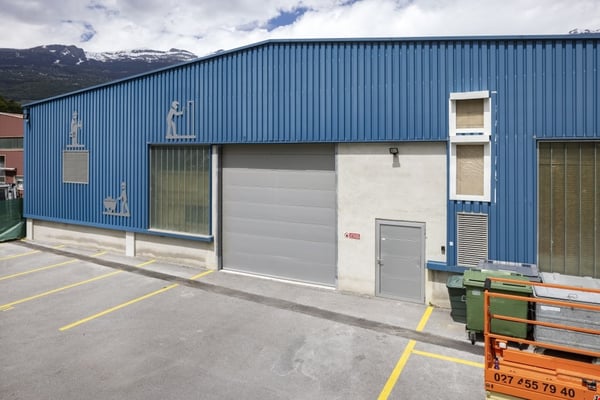 SIERRE HALLE INDUSTRIELLE 5