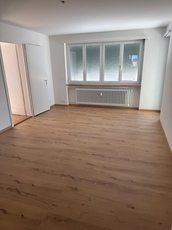 Helle 4.5-Zimmer-Wohnung mit Balkon in Lyss 4