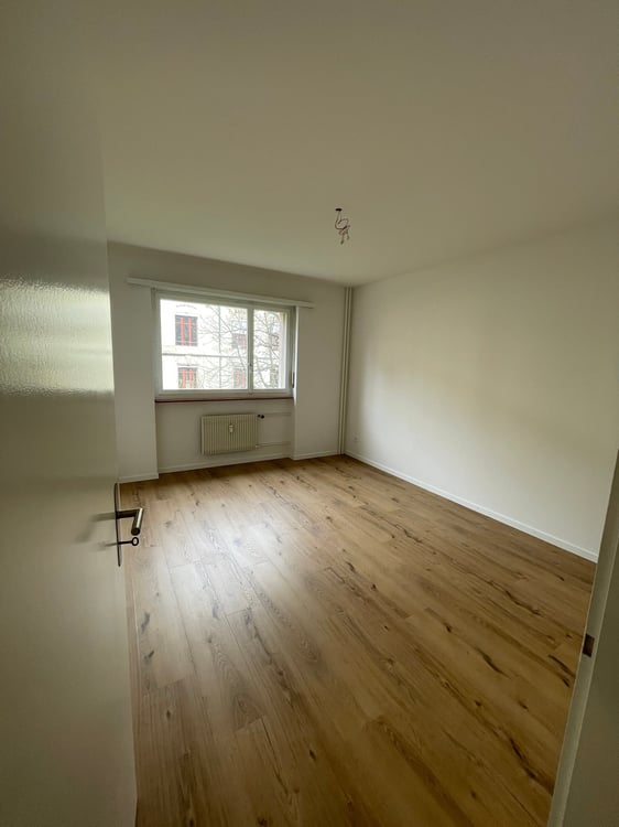Neu sanierte 3-Zimmerwohnung in der Länggasse 6