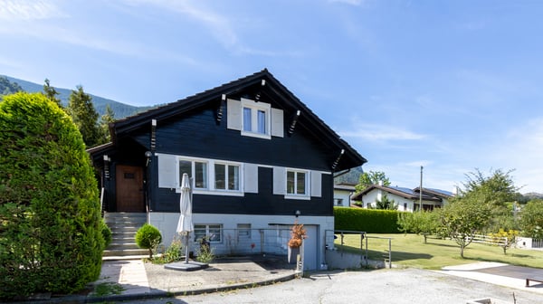 A VENDRE MAISON DE CHARME 1.5 PCES A GRONE 12