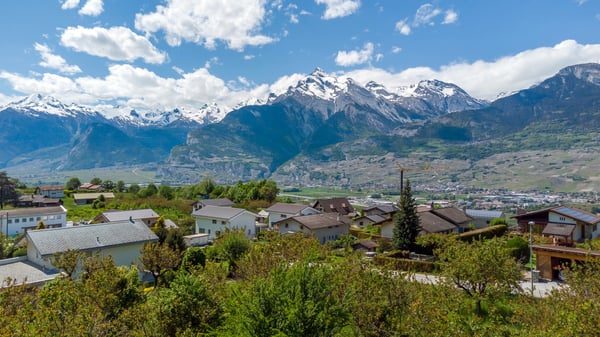 A VENDRE MAGNIFIQUE VILLA 1.5 PCES A PLAN-BAAR 4