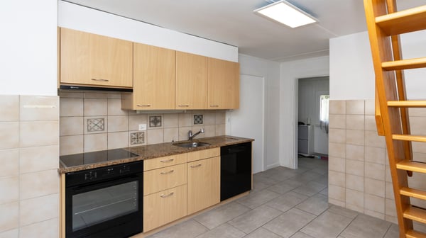 A VENDRE MAISON DE CHARME 1.5 PCES A GRONE 5