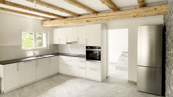 A VENDRE VILLA DE CHARME ET DE CARACTERE 6.5 PCES A CHALAIS 4