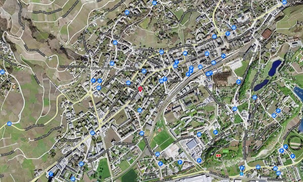 A VENDRE SPACIEUX APPARTEMENT 4.5 PCES A SIERRE 10