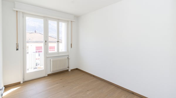 A LOUER JOLI APPARTEMENT 3.5 PCES A SIERRE 6