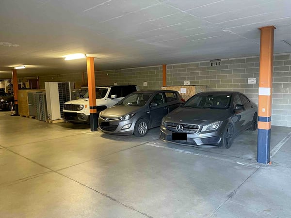 m2 210 uffici ( + depositi e posti auto) Breganzona Rif: 0384 8