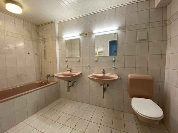 3 Zimmerwohnung frisch renoviert 11