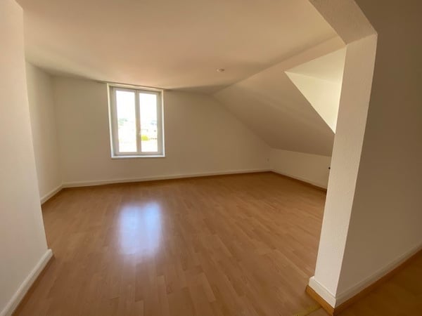 3.5 Zimmerwohnung mit Balkon und Blick auf den Garten