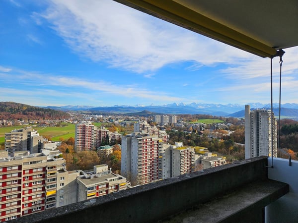 Exklusive 1.5-Zimmer-Attikawohnung mit grosser Terrasse und Bergblick in Bern 9