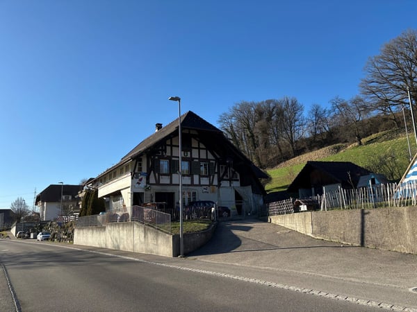 Zweifamilienwohnhaus 
