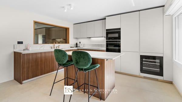 Haut standing | Rénové 2025 | Vue châteaux | 2.5 p. + 2.5 p. 7