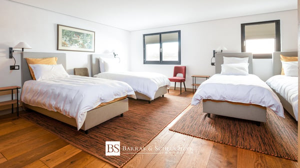 Duplex d'exception de 230m2 à Plans-Mayens 11