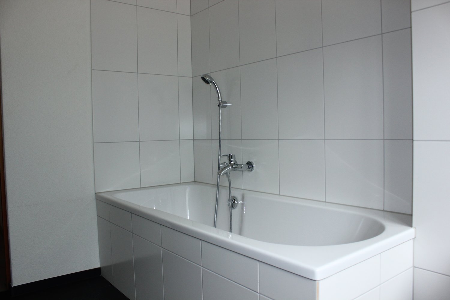 Immobilie in Wolfenschiessen - Wunderschöne Wohnung im Dorfzentrum von Wolfenschiessen - Bild 15