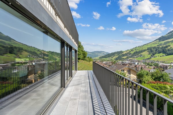5.5-Zimmer-Gartenwohnung mit Nidwaldner Bergblick 1