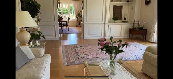 40 min. from Geneva. In a prestigious place Master house for sale above Lausanne. a beautiful garden 4