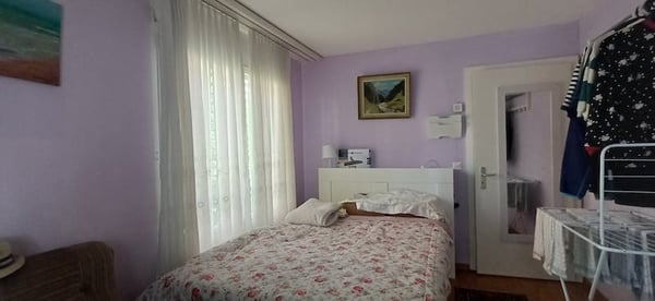 À 2 pas de tout. superbe appart. 4.5 pcs. 3 balcons, PP sous-sol 5