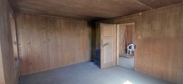 À 7 minutes de Fribourg, St-Ours ferme à rénover à vendre 9