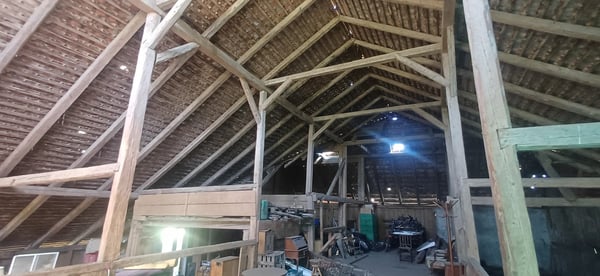À 7 minutes de Fribourg, St-Ours ferme à rénover à vendre 11