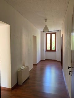 Affascinante appartamento mansardato di 6 locali a Bellinzona – disponibile subito 7