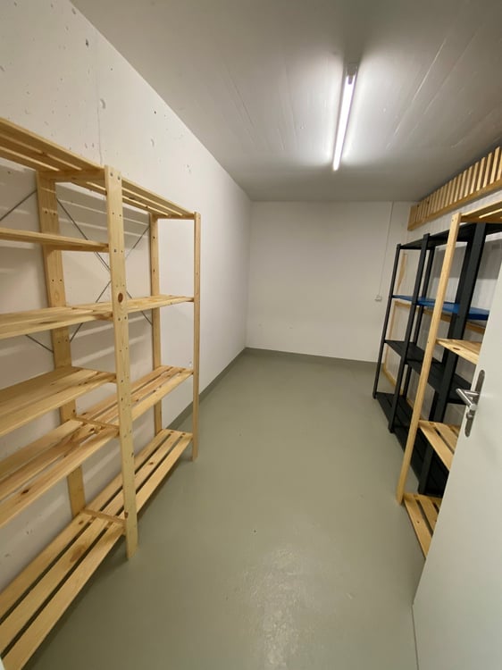 Neu nach Vereinbarung Gartenwohnung 4.5 Zimmer EG mit Gartensitzplatz und Rasen 16