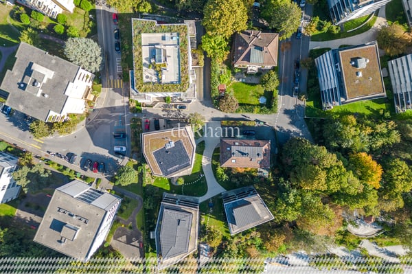 1.5 pièces de 79.5 m² PPE avec balcon Aux portes du centre-ville 7