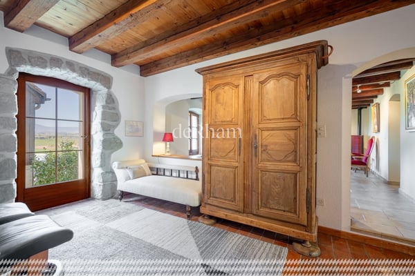 Magnifique triplex de caractère au coeur de Mex avec jardin 6