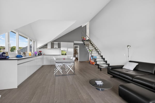 Spacieux duplex de 4,5 pièces Au coeur des vignes, vue Lac et Alpes 2