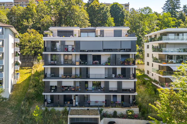 Bel appartement de 7.5 pièces Grand balcon avec vue Lac 1