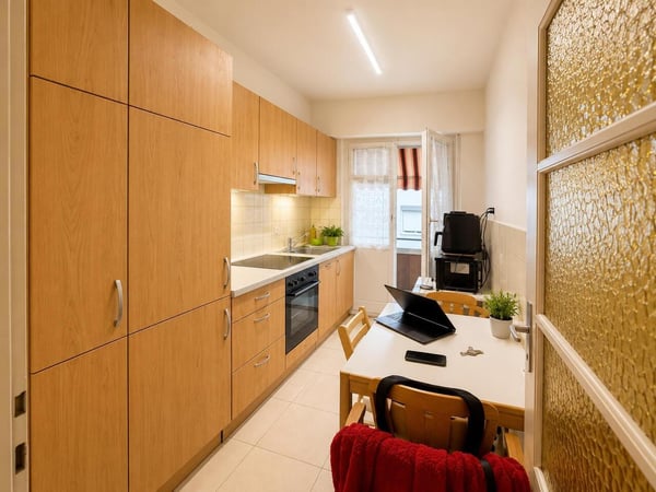 Appartement de 1.5 pièce avec balcon Idéal pour investisseur 2